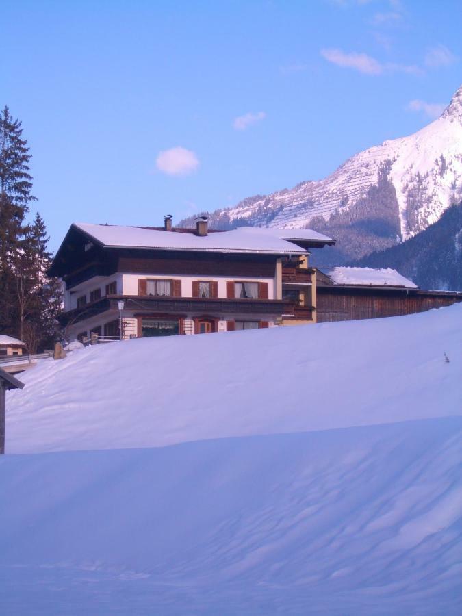 Ferienwohnung Haus Alpina Häselgehr Exterior foto